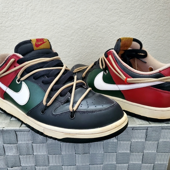 Nike Dunk Low CUSTOM 'OW Gucci' - Picture 2 of 5
